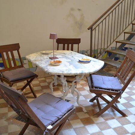 Residenza Suor Orsola Bed and Breakfast Napels Buitenkant foto