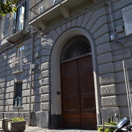 Residenza Suor Orsola Bed and Breakfast Napels Buitenkant foto