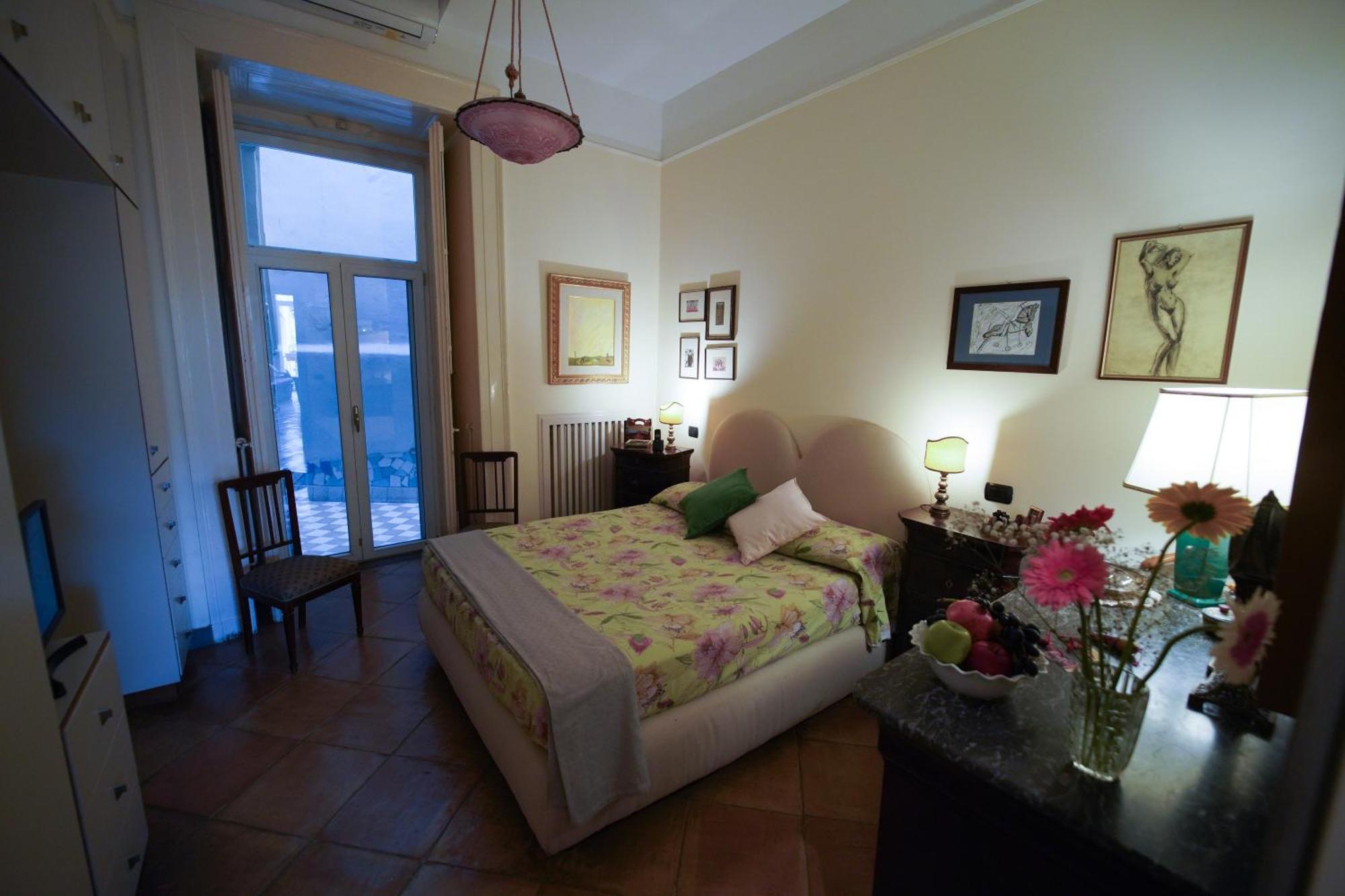 Residenza Suor Orsola Bed and Breakfast Napels Buitenkant foto